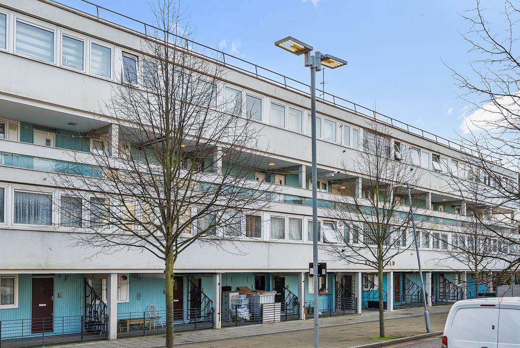 Finsbury Park, London, N4, N4 1 bed flat for sale £200,000