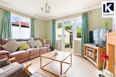 24 Fulford Road, Epsom, KT19 9QX