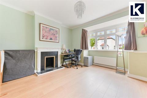 24 Fulford Road, Epsom, KT19 9QX
