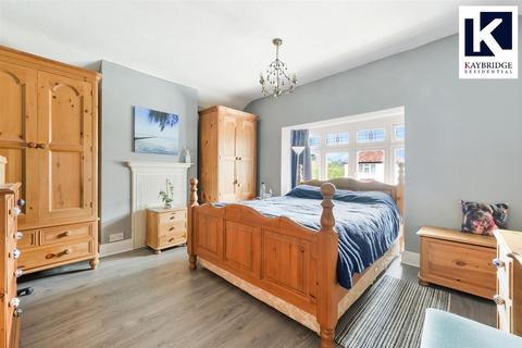 24 Fulford Road, Epsom, KT19 9QX