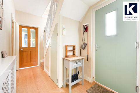 24 Fulford Road, Epsom, KT19 9QX