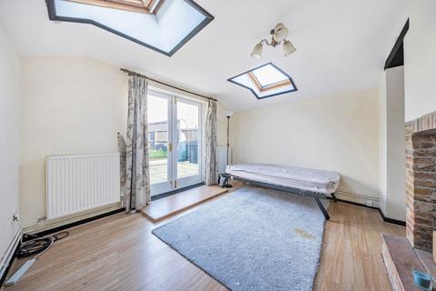 3 bedroom semi-detached house for sale, High Street, Kempston, Bedford