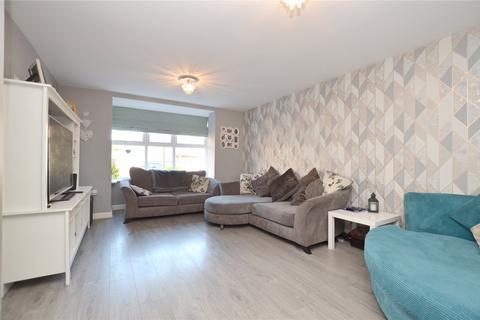 4 bedroom detached house for sale, Walmer Grove, Pudsey, West Yorkshire