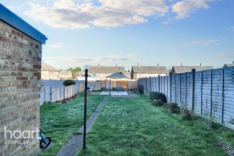 24 Garretts Mead, Luton, LU2 9BY