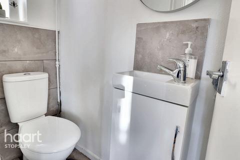 24 Garretts Mead, Luton, LU2 9BY