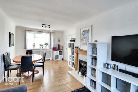 24 Garretts Mead, Luton, LU2 9BY
