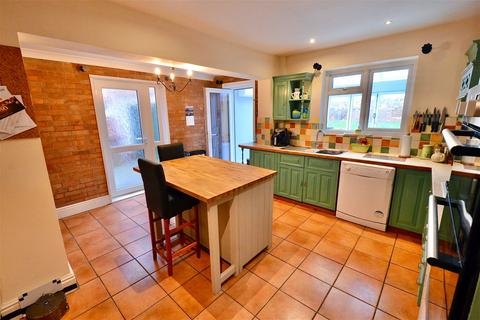 13 Badsey Fields Lane, Badsey, Evesham, WR11 7EX
