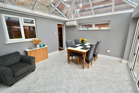 13 Badsey Fields Lane, Badsey, Evesham, WR11 7EX