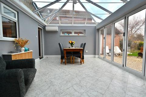 13 Badsey Fields Lane, Badsey, Evesham, WR11 7EX