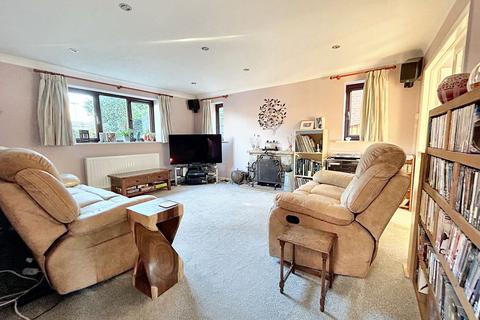 5 bedroom detached house for sale - Hughes Close, Blackfield, SO45