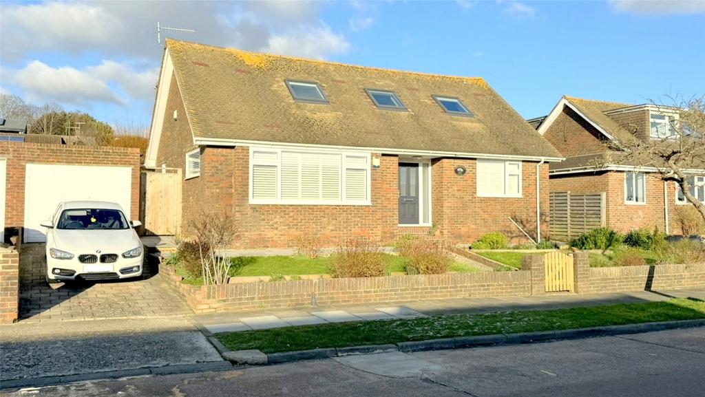 Norbury Drive, Lancing, West Sussex, BN15 3 bed bungalow £550,000