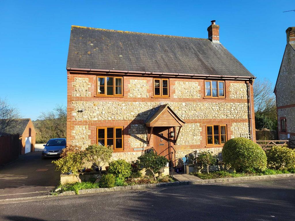 Orchard Lane, Dorset 4 bed detached house £550,000