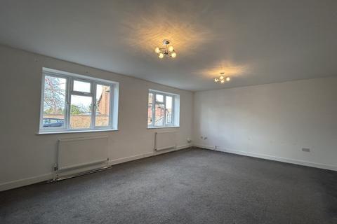 3 bedroom detached house to rent, Warnford Gardens, Loose, Maidstone, Kent, ME15 6PH