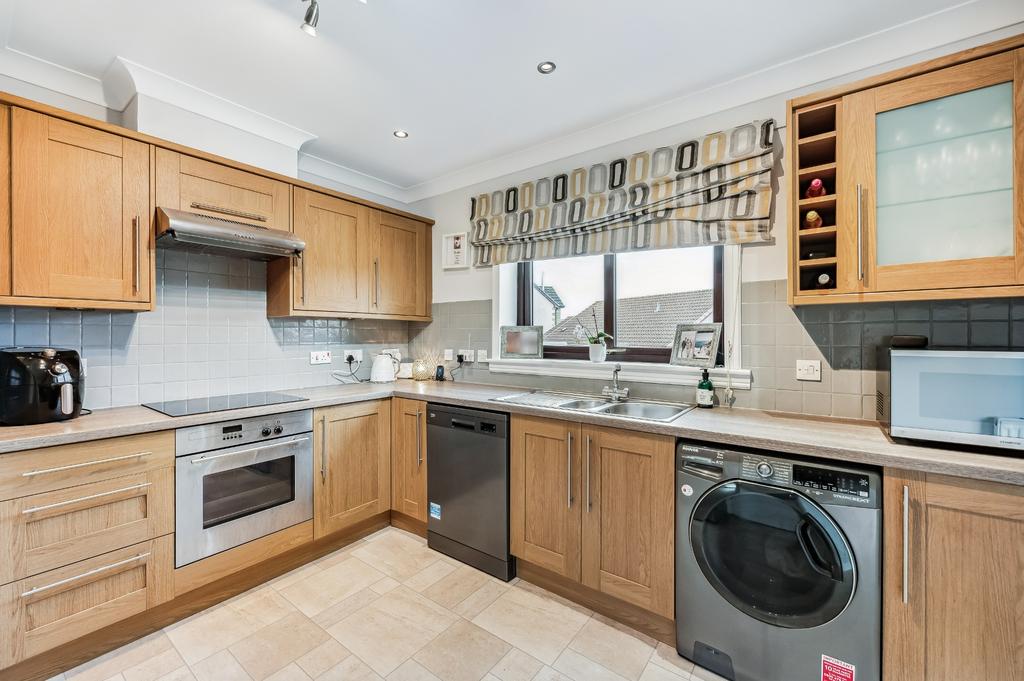 Sutherland Crescent, Perth, PH2 9GA 2 bed bungalow for sale