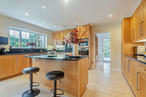 5 bedroom detached house for sale, Dawnay Close, Ascot, Berkshire