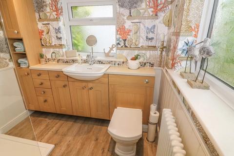 25 Bailey Lane, Heysham, Morecambe, LA3 2PS