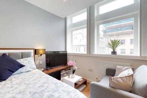 undefined, Apt 31,  Gravity Residence, Gravity Residence L2