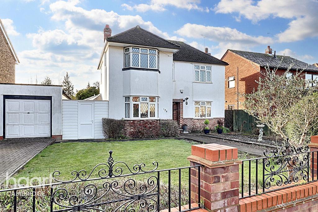 Queen Ediths Way, Cambridge 3 bed detached house for sale £700,000