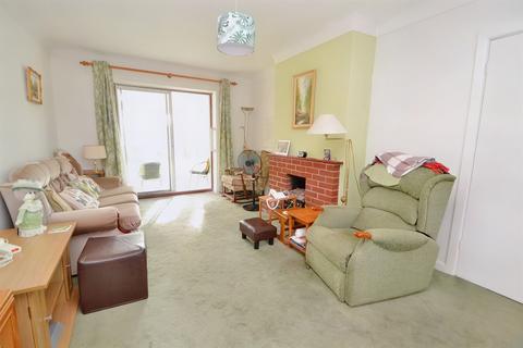 34 Burnbake Road, Verwood, BH31 6ET