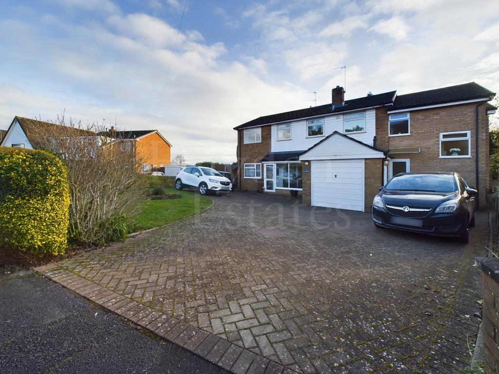 Yew Tree Lane, Bewdley, DY12 2PJ 5 bed detached house for sale £585,000