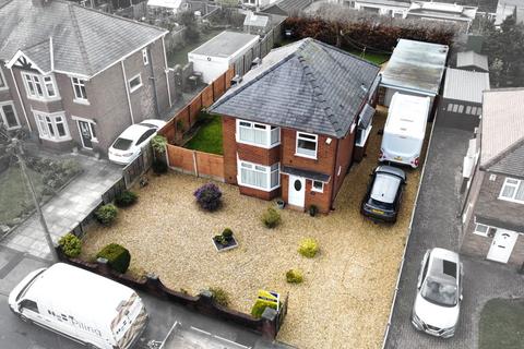 7 Cantsfield Avenue, Ingol, Preston, PR2 3UD