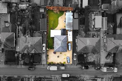 7 Cantsfield Avenue, Ingol, Preston, PR2 3UD