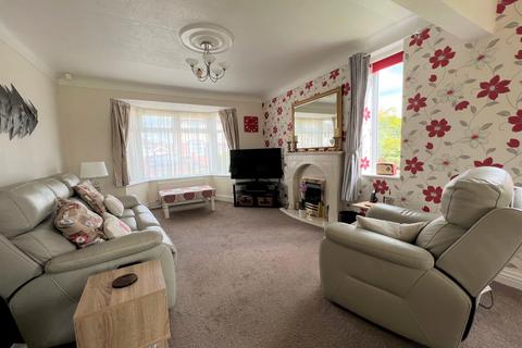 7 Cantsfield Avenue, Ingol, Preston, PR2 3UD
