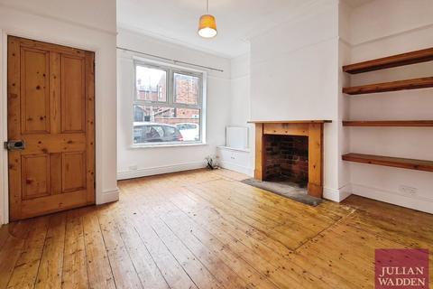 2 bedroom terraced house to rent, Osborne Road, Shaw Heath, Stockport, SK2