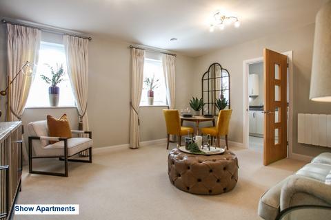 2 bedroom flat for sale - Hawkesbury Place, Stow on the Wold, Cheltenham. GL54 1FF