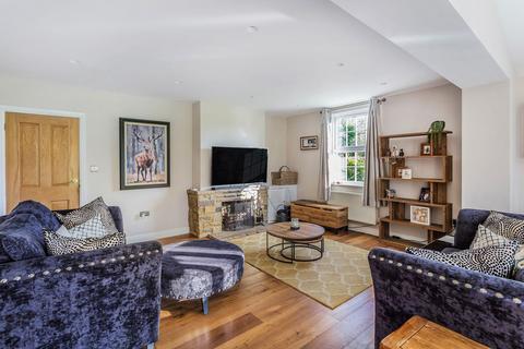 Southcot Godstone Road, Lingfield, RH7 6BT