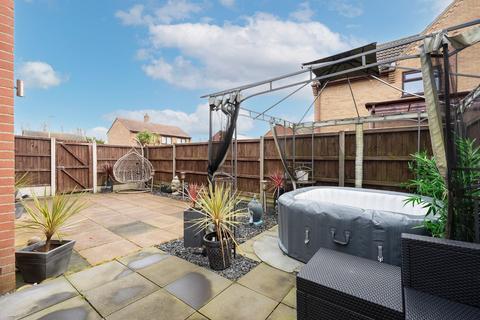 4 bedroom detached house for sale - Hanly Court, Caister-On-Sea, NR30