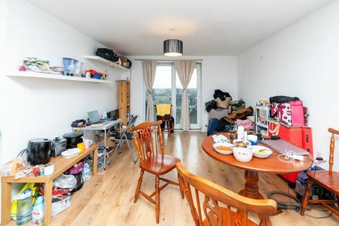 2 bedroom flat for sale - Lower Hall Street, St. Helens, Merseyside, WA10 1GF