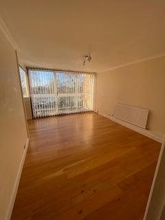 2 bedroom apartment to rent, Portsmouth Road, Kingston upon Thames