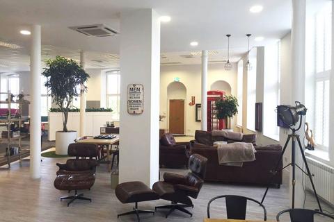 Serviced office to rent, 7 Thread Street, Paisley PA1