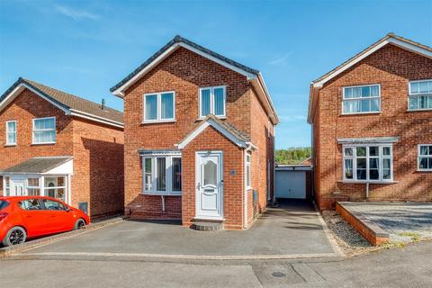 3 bedroom detached house for sale, Painswick Close, Oakenshaw, Redditch B98 7XU