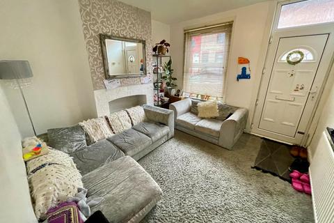 2 bedroom terraced house for sale, Ridgway Road, Luton, Bedfordshire, LU2 7RS