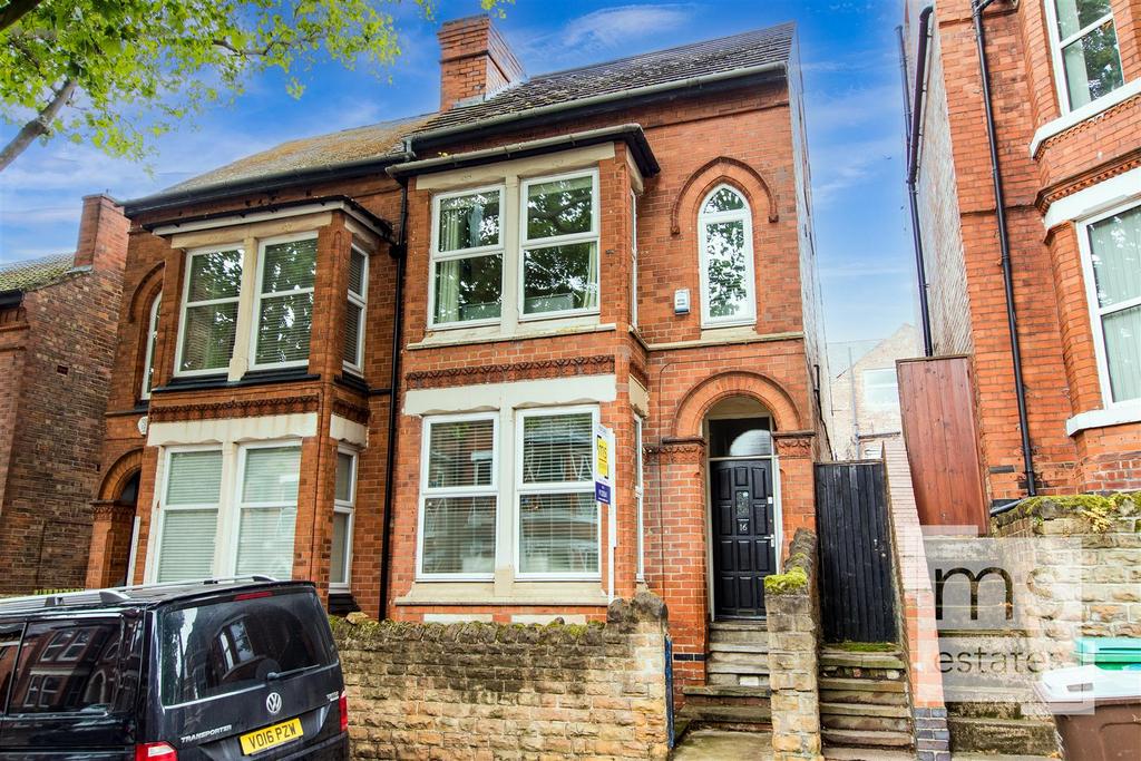 Albert Grove, Nottingham NG7 6 bed semidetached house for sale £480,000