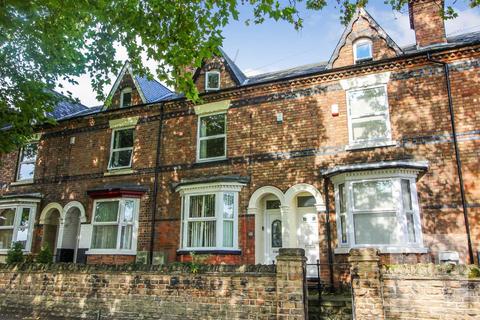 4 bedroom terraced house to rent, Sherwin Road, Nottingham NG7