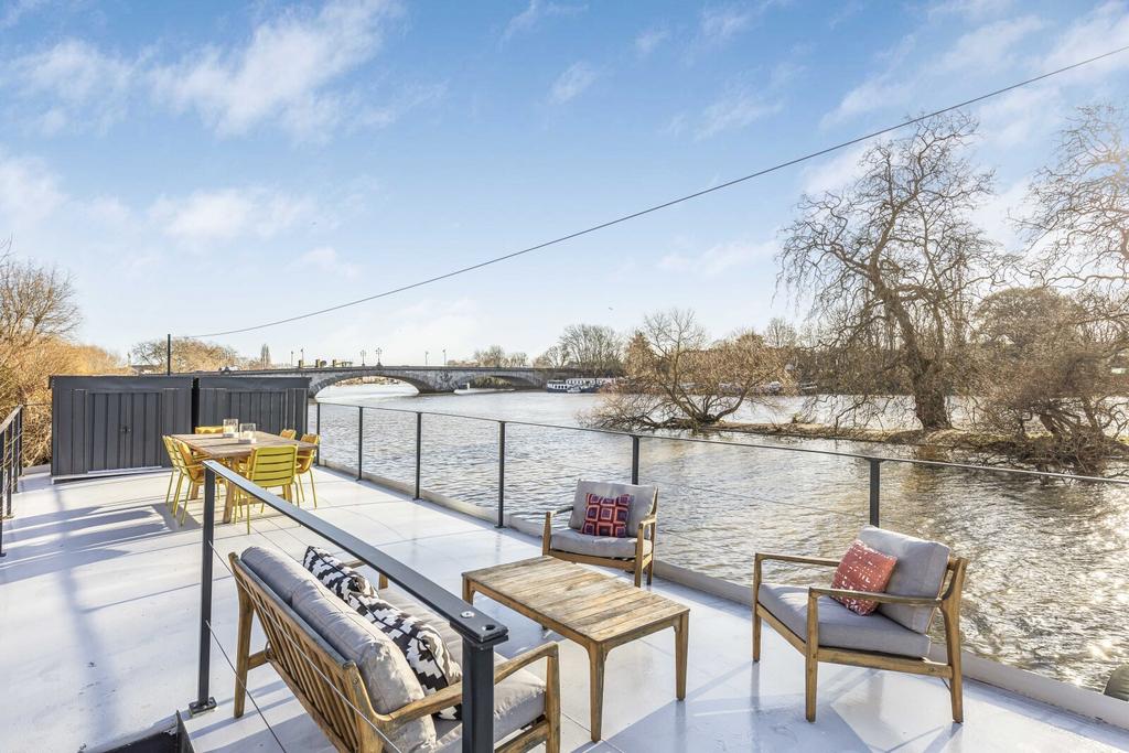 Roof Terrace