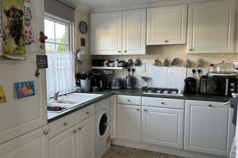 2 bedroom park home for sale, London Road, West Kingsdown, Kent