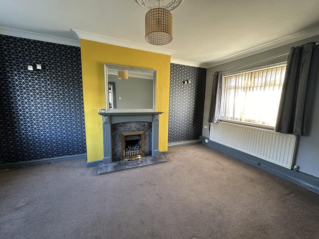 Lluest Ystradgynlais, Swansea. 3 bed semidetached house for sale £