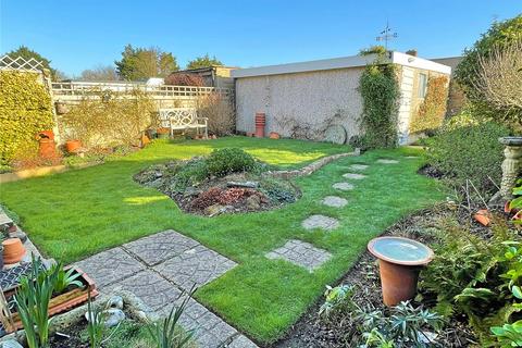 2 bedroom bungalow for sale, Ashurst Way, East Preston, Littlehampton, West Sussex, BN16