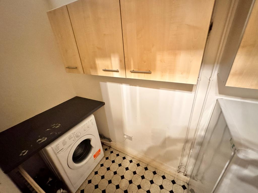 Utility Room T202401101106.jpg