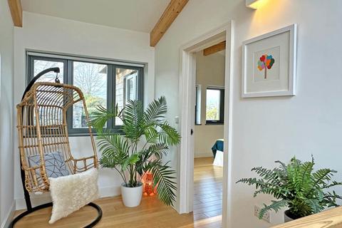 The Pines, 28a Guildford Road, Hayle, TR27 4PP