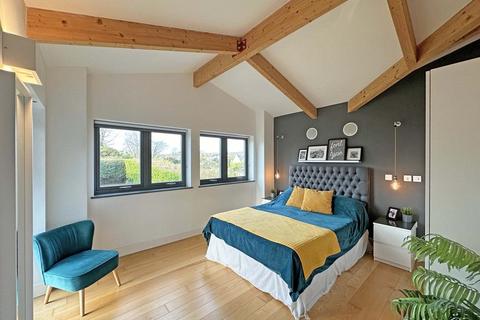 The Pines, 28a Guildford Road, Hayle, TR27 4PP