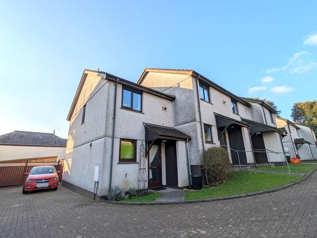 Truro 2 bed end of terrace house for sale £260,000