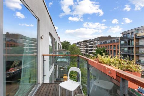 3 bedroom apartment for sale, Orsman Road, London, N1