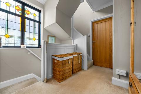 6 Thistle Way, Cardiff, CF5 2BU