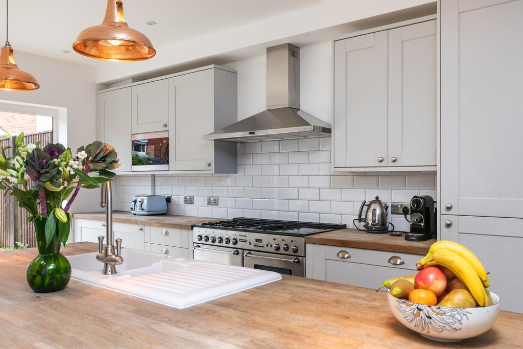 Brassey Road, Winchester, SO22 4 bed terraced house for sale £725,000