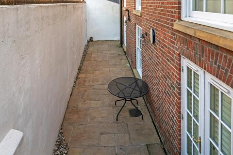 20 Albion Place, Winchester, SO23 8AX